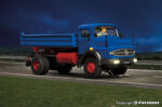 8152 Mercedes Round Hood 2-Axle Dump Truck - Image 2